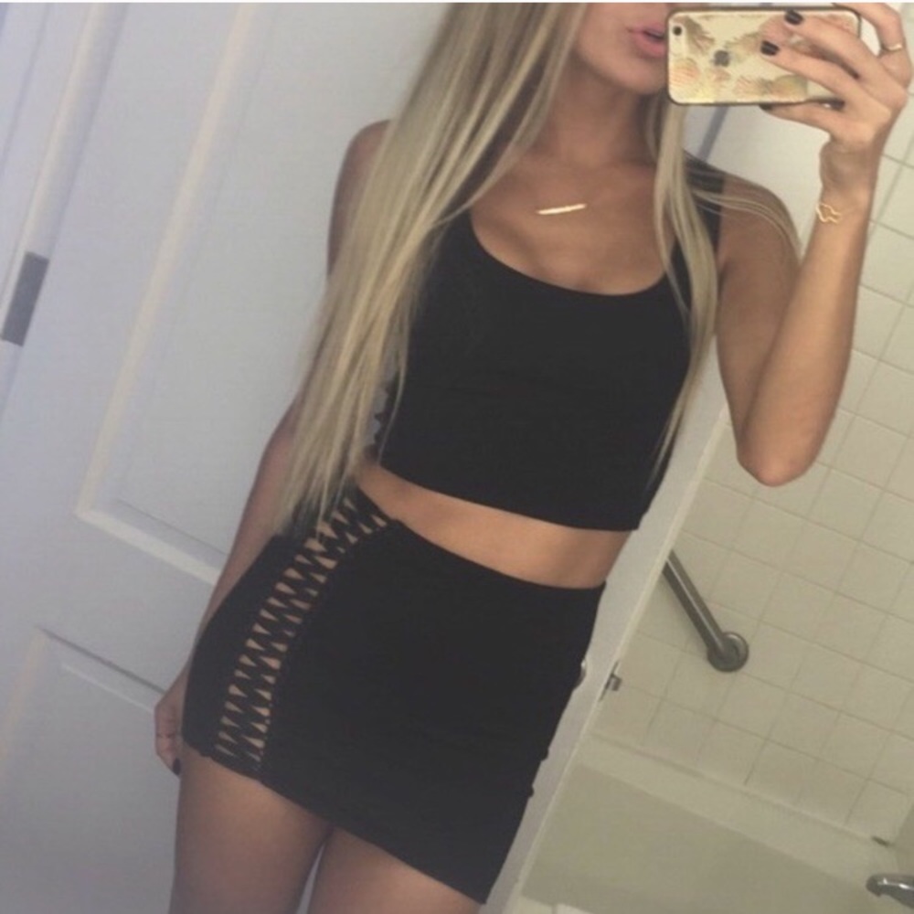 Indah Mini Skirt
